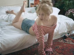 beautiful-students-260924-260924-094