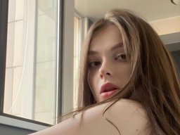 beautiful-students-260924-260924-094
