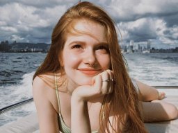 beautiful-students-260924-260924-094