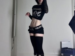 beautiful-students-260924-260924-094