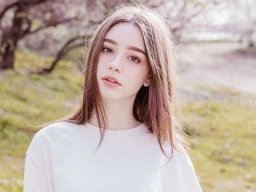 beautiful-students-260924-260924-095