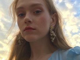 beautiful-students-260924-260924-095