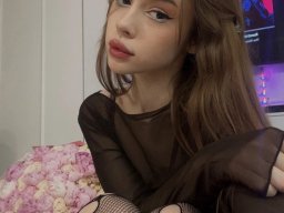beautiful-students-260924-260924-095
