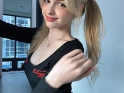 beautiful-students-260924-260924-095