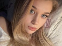 beautiful-students-260924-260924-096