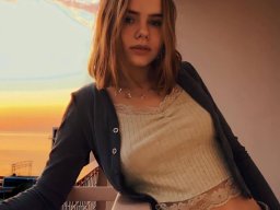 beautiful-students-260924-260924-096