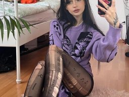 beautiful-students-260924-260924-096