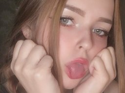 beautiful-students-260924-260924-096