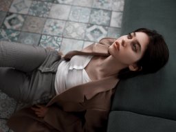 beautiful-students-260924-260924-097