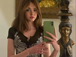 beautiful-students-260924-260924-097