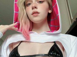 beautiful-students-260924-260924-097