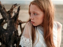 beautiful-students-260924-260924-097