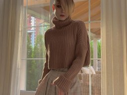 beautiful-students-260924-260924-097