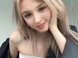 beautiful-students-260924-260924-097