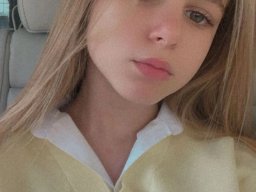 beautiful-students-260924-260924-097