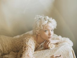 beautiful-students-260924-260924-097