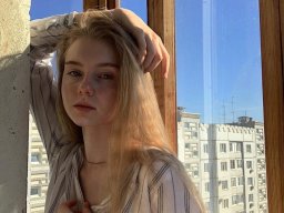 beautiful-students-260924-260924-097