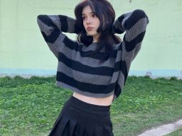 beautiful-students-260924-260924-097