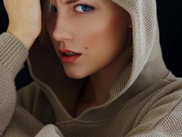 beautiful-students-260924-260924-097