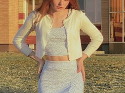 beautiful-students-260924-260924-098