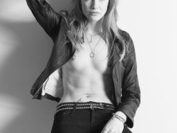 photoshoot-260928-002
