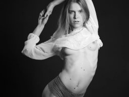 photoshoot-260928-004