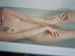 photoshoot-260928-004
