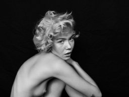 photoshoot-260928-005