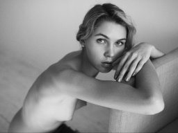 photoshoot-260928-010