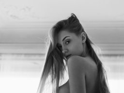 photoshoot-260928-014