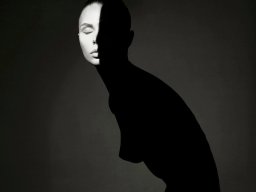 photoshoot-260928-016