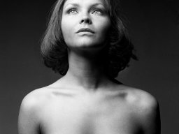 photoshoot-260928-019
